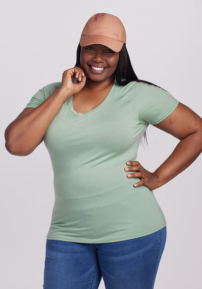 Model wearing Mia V-Neck - Basil | Le'Quita is 5'11", wearing a size XL