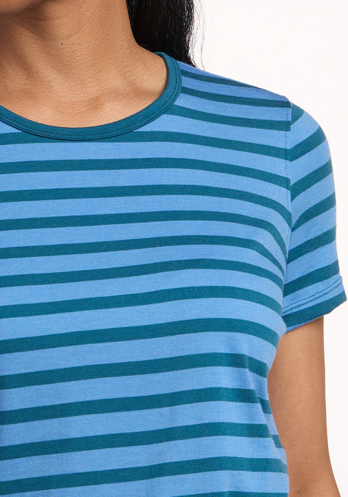 Womens Merino Wool Crew Neck Tee - Loose Fitting Breathable T