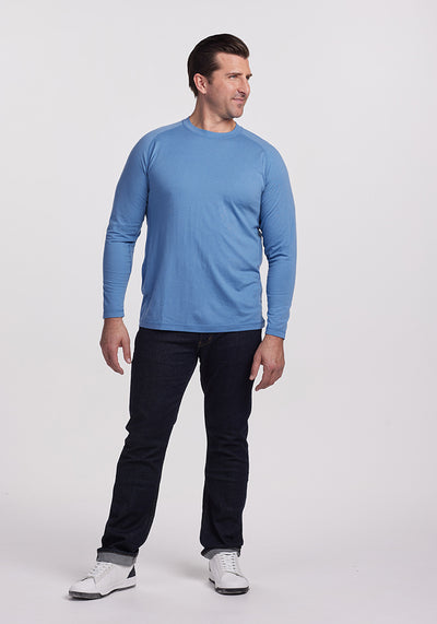 Model wearing Essential tee - Coronet Blue