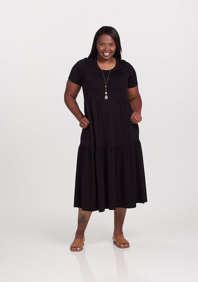 Model wearing Lucia dress - Black | Le'Quita is 5'11", wearing a size XL