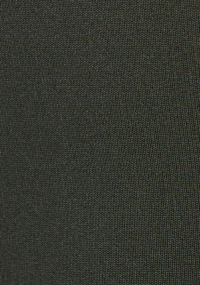Close-up of dark gray or black knit fabric with fine, uniform vertical lines—ideal texture for the Woolx Merino Flex® Dani Bike Shorts - Everleaf.