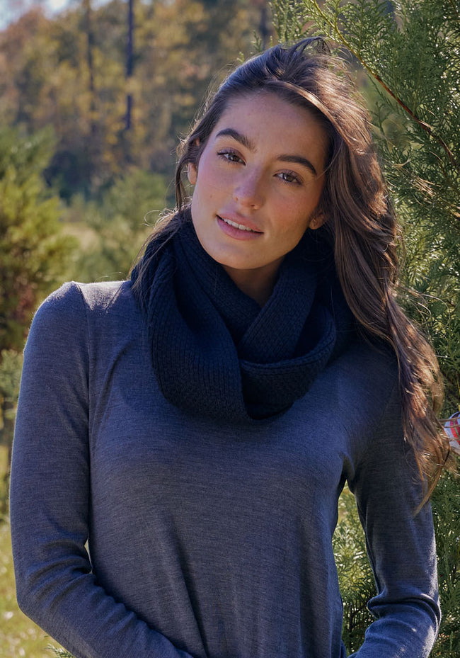 Noelle Infinity Scarf - Black