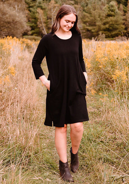 woolen black dress Rissa | Breathable Merino | All-Day Softness | Breathes in Heat PAYDAYFLASHSALE Mugler: Black Hooded Sleeveless Style it your way—layered Sizes:US 16