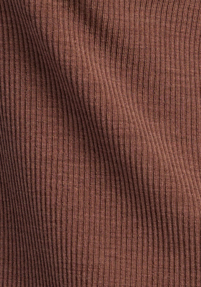 Close-up of Woolx Ainsley Sweater in Sable Heather: premium Merino wool with ribbing, perfect for women.
