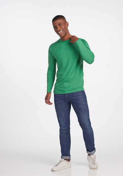 Model wearing Essential tee - Cactus Green