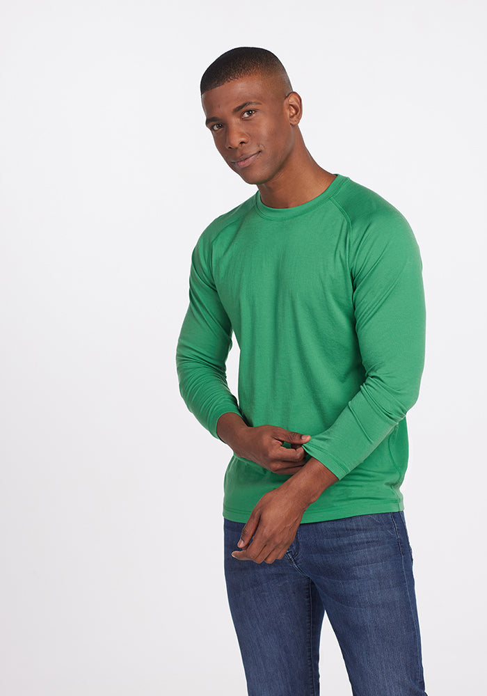 Model wearing Essential tee - Cactus Green | Trell is 6'2", wearing a size M