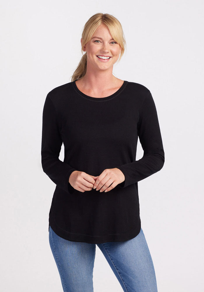 Model wearing Blair tunic - black | Karly is 5'10", wearing a size S