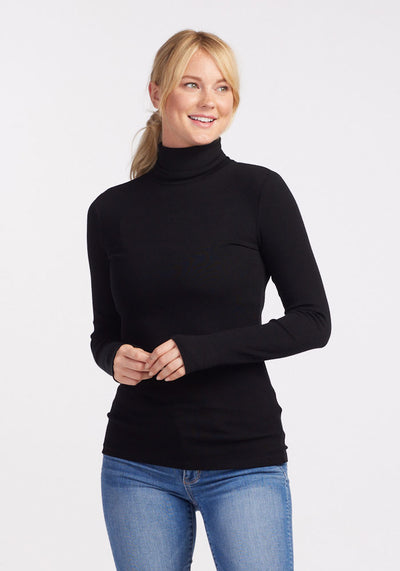 Womens merino wool ribbed full length turtleneck - Black | Karly is 5'10", wearing a size S